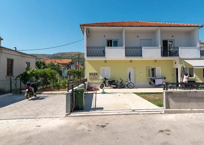 Ante & Sime Apartman Trogir